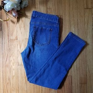 FINAL PRICE Old Navy Super Skinny Jeans Size 10